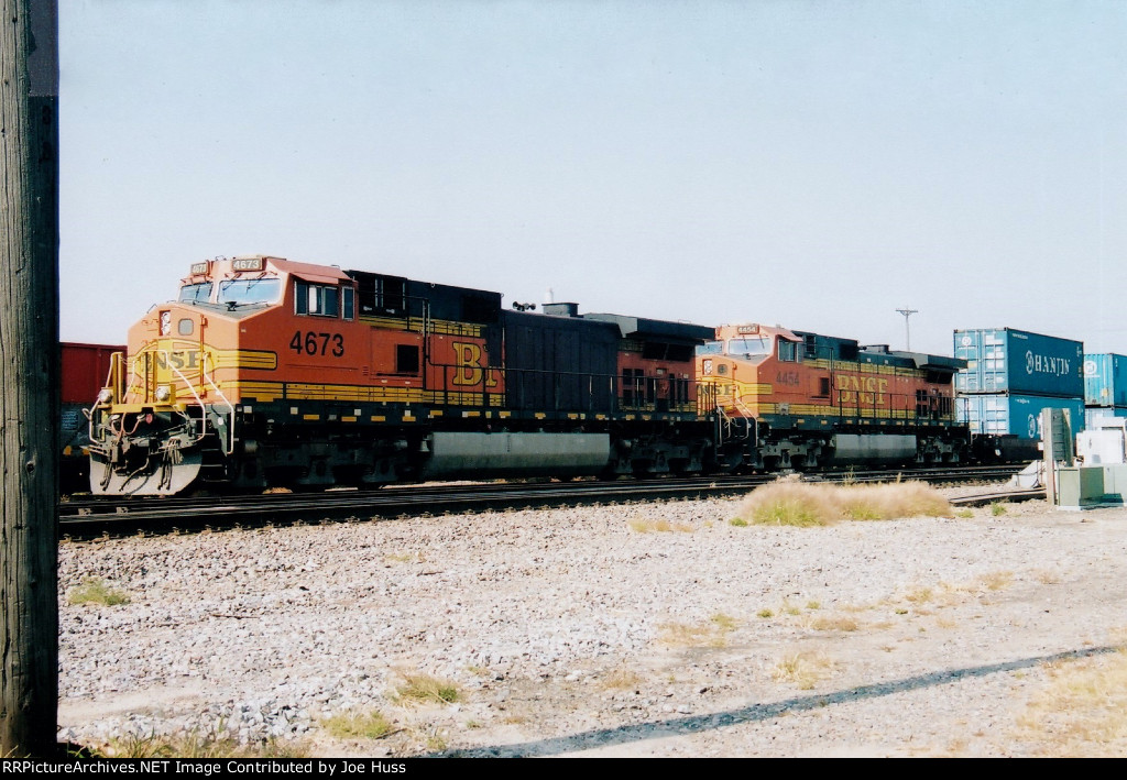 BNSF 4673 East